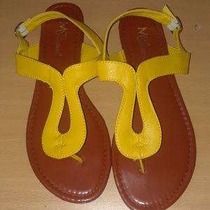 Max Collection sandals